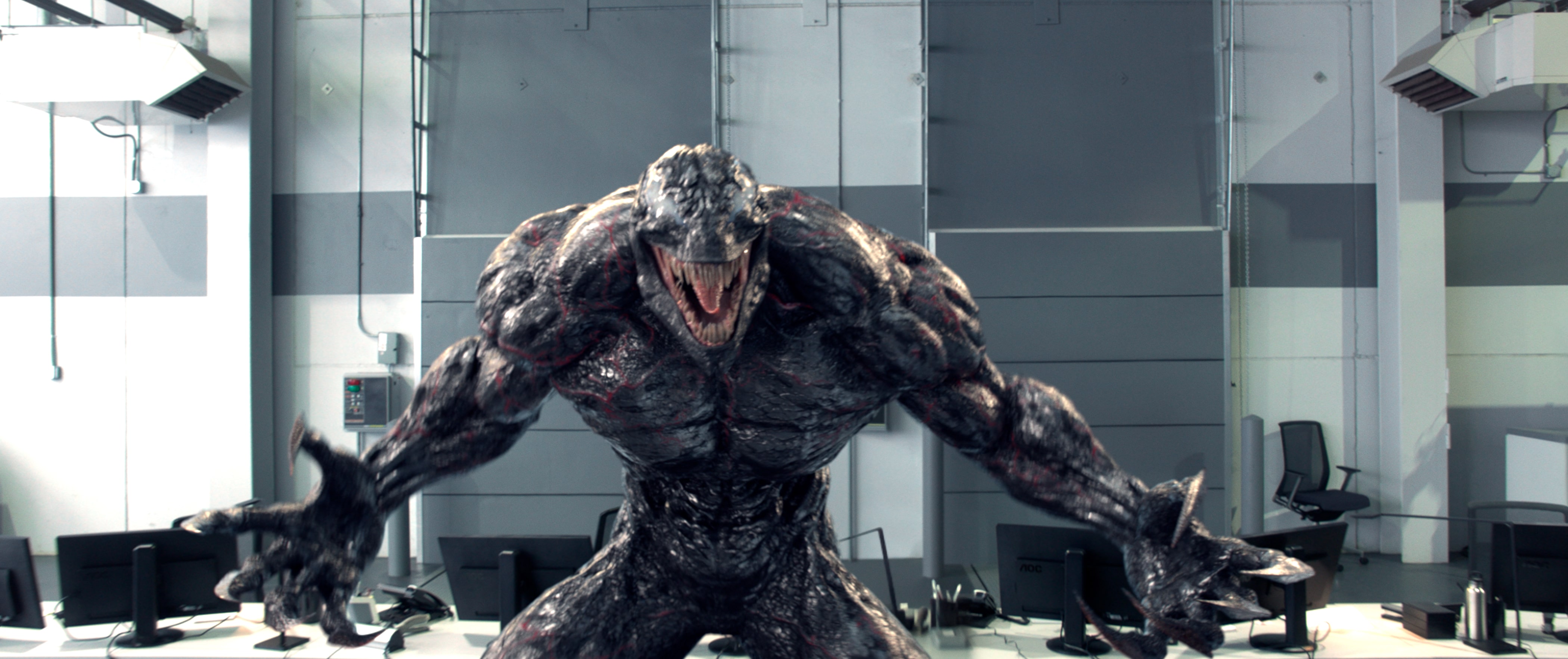 Къде можеш да гледаш „Венъм“? 